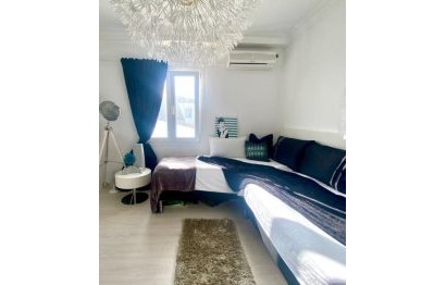 Resale - House - Detached Villa - Marbella - Nueva Andalucia