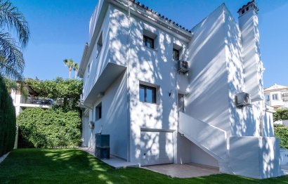 Resale - House - Detached Villa - Marbella - Marbella Centro