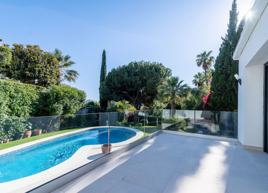 Resale - House - Detached Villa - Marbella - Marbella Centro