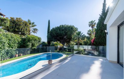 Resale - House - Detached Villa - Marbella - Marbella Centro