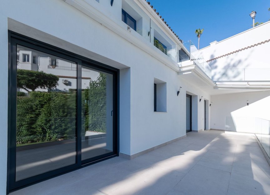 Resale - House - Detached Villa - Marbella - Marbella Centro