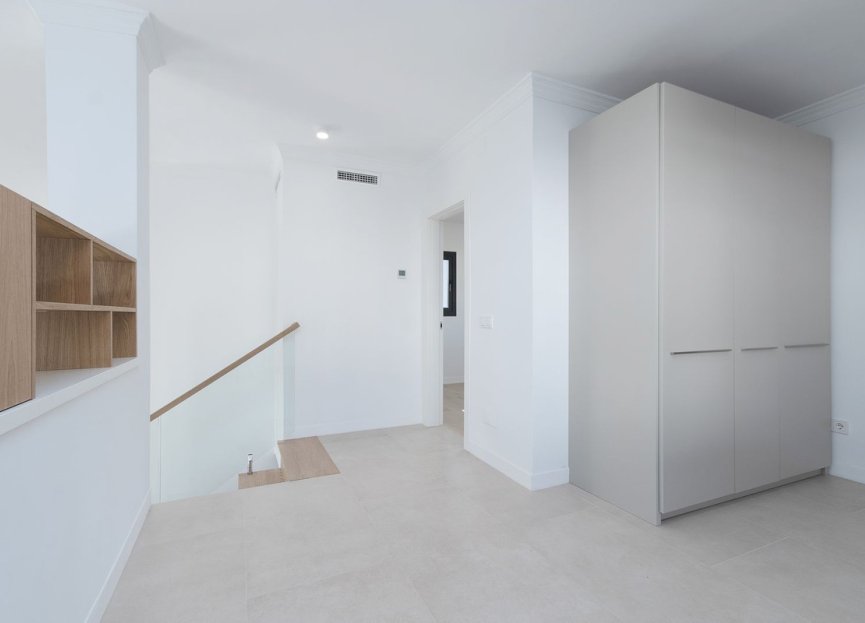 Resale - House - Detached Villa - Marbella - Marbella Centro