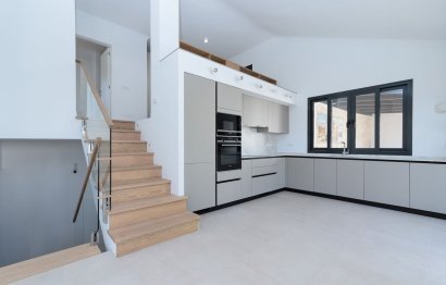 Resale - House - Detached Villa - Marbella - Marbella Centro