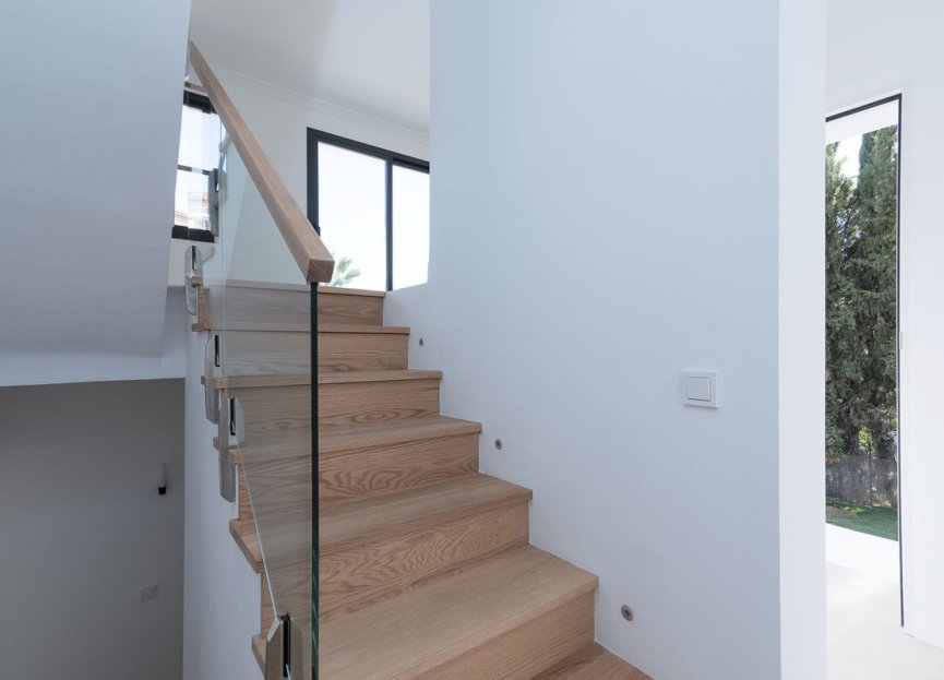 Resale - House - Detached Villa - Marbella - Marbella Centro