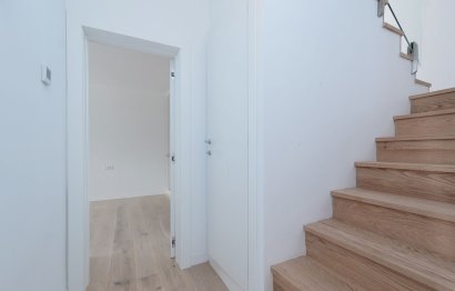 Resale - House - Detached Villa - Marbella - Marbella Centro