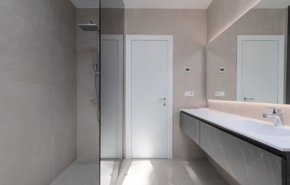 Resale - House - Detached Villa - Marbella - Marbella Centro