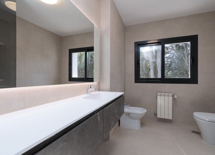 Resale - House - Detached Villa - Marbella - Marbella Centro