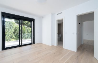 Resale - House - Detached Villa - Marbella - Marbella Centro