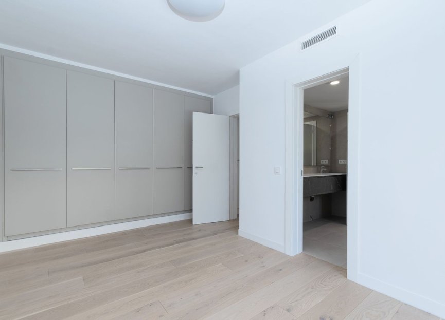 Resale - House - Detached Villa - Marbella - Marbella Centro