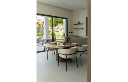 Resale - House - Detached Villa - Estepona - Estepona Centro