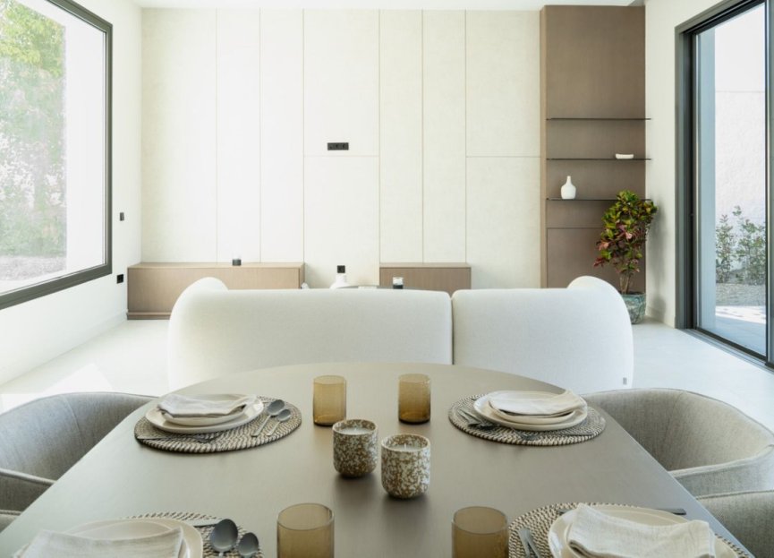 Resale - House - Detached Villa - Estepona - Estepona Centro