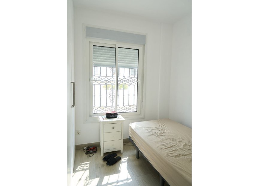 Reventa - Ground floor apartment - Estepona - Estepona Centro