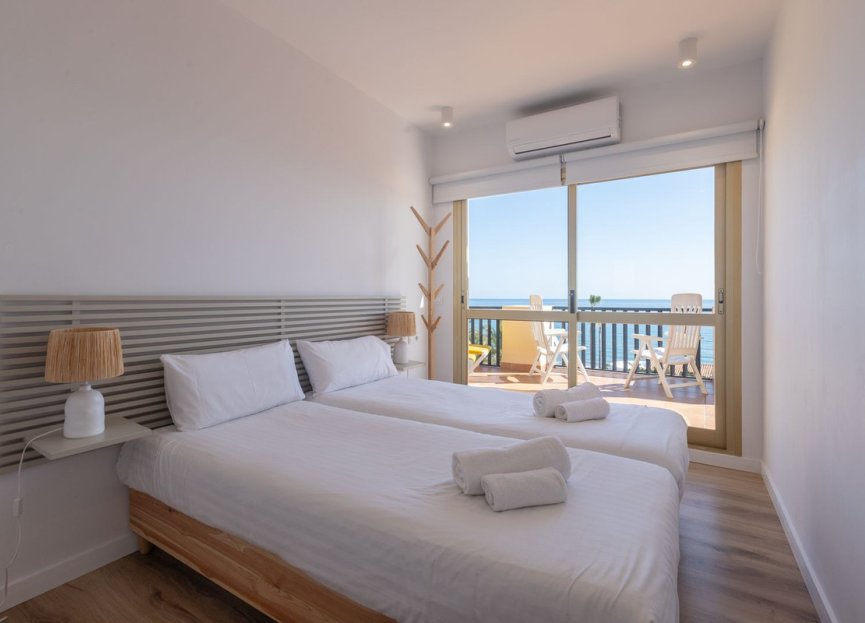 Resale - Apartment - Penthouse - Marbella - Elviria