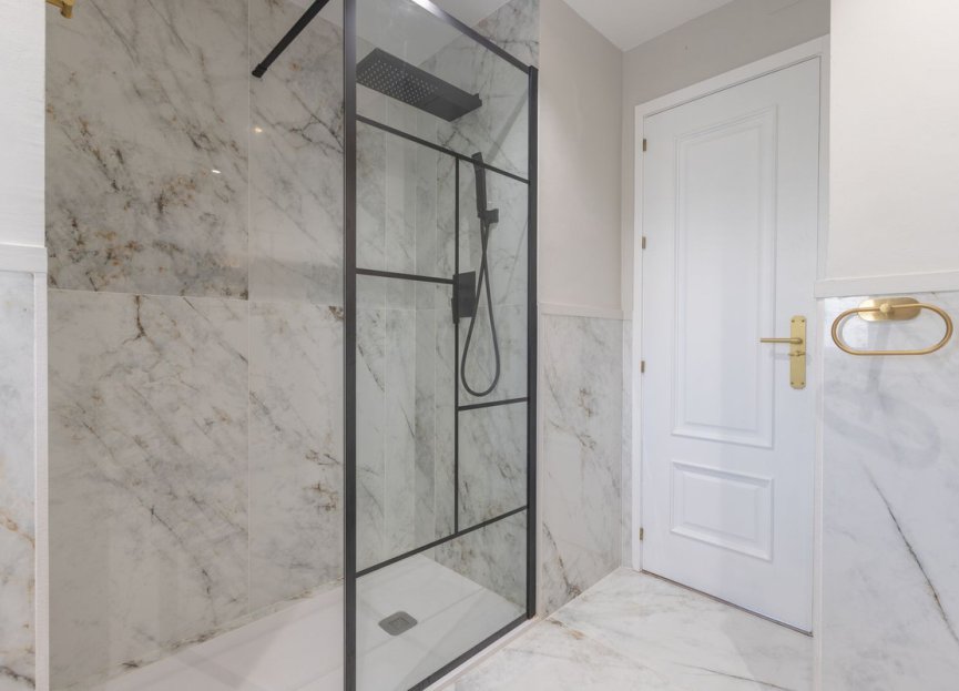 Resale - Apartment - Penthouse - Marbella - Elviria