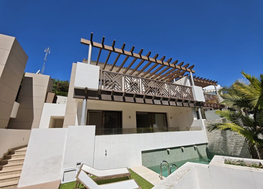 Resale - House - Semi-Detached House - Marbella - Marbella Centro