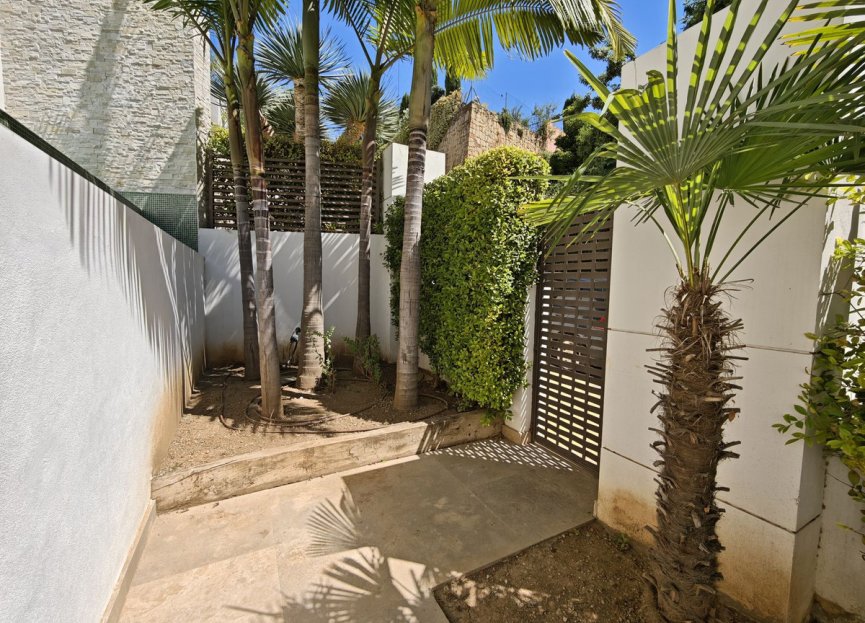 Resale - House - Semi-Detached House - Marbella - Marbella Centro