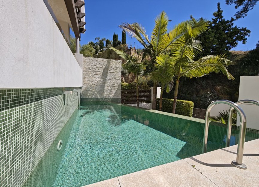 Resale - House - Semi-Detached House - Marbella - Marbella Centro