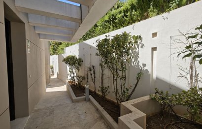 Resale - House - Semi-Detached House - Marbella - Marbella Centro