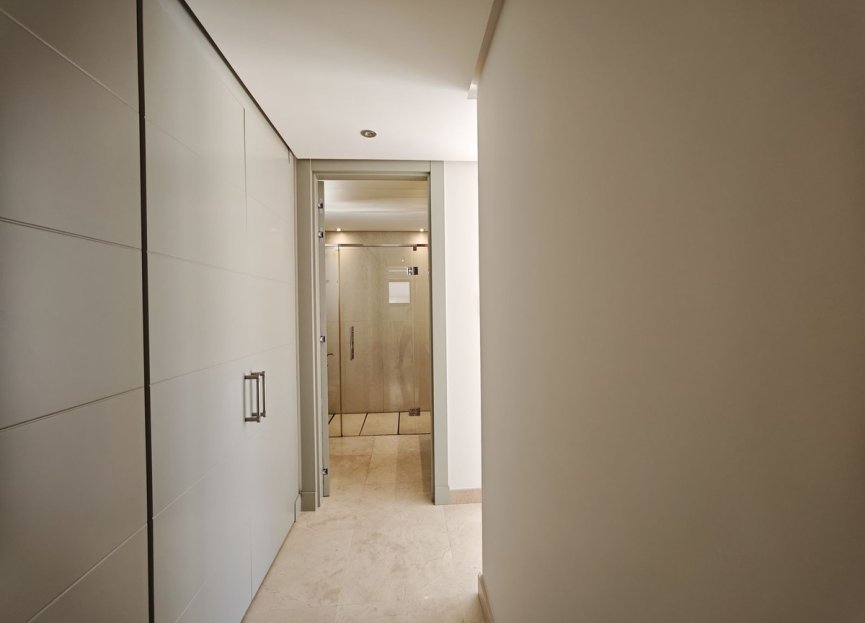 Resale - House - Semi-Detached House - Marbella - Marbella Centro