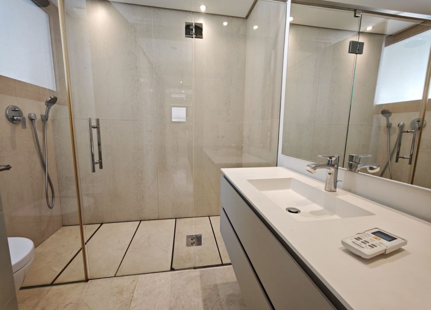 Resale - House - Semi-Detached House - Marbella - Marbella Centro