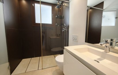 Resale - House - Semi-Detached House - Marbella - Marbella Centro