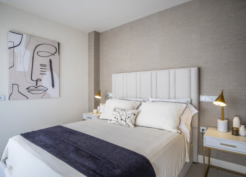 Obra nueva - Casa - New Golden Mile