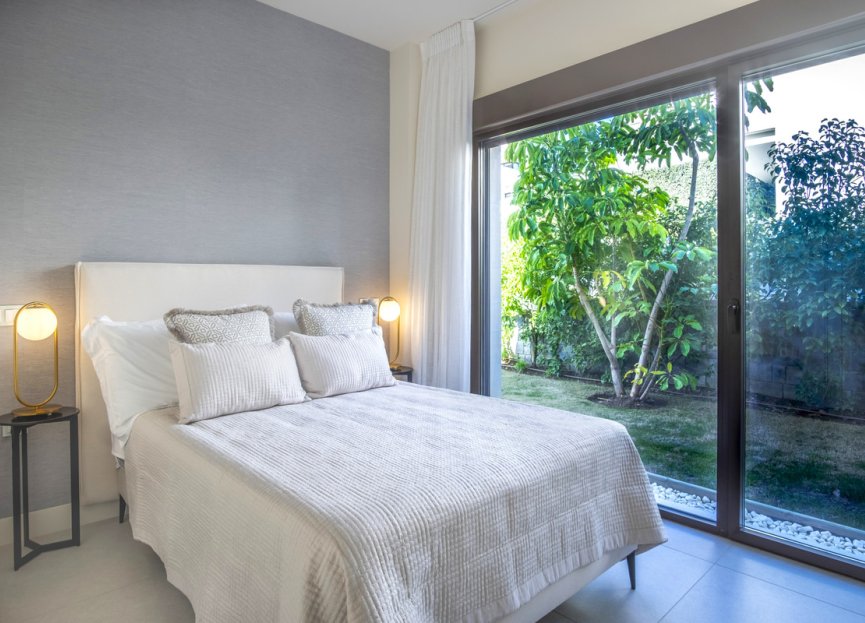 Obra nueva - Casa - New Golden Mile