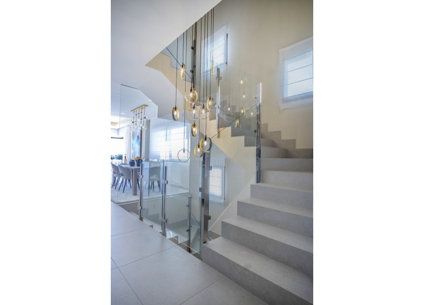 Obra nueva - Casa - New Golden Mile