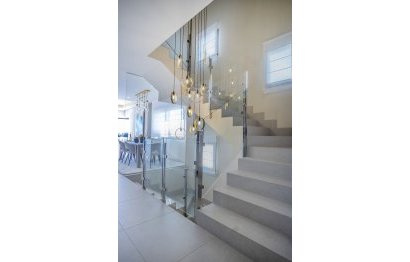 Obra nueva - Casa - New Golden Mile