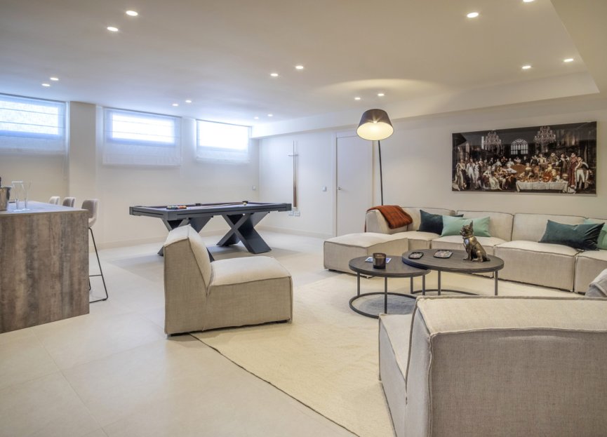 Obra nueva - Casa - New Golden Mile