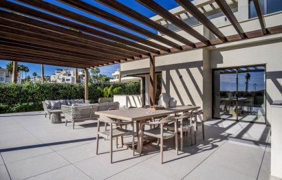 Obra nueva - Casa - New Golden Mile