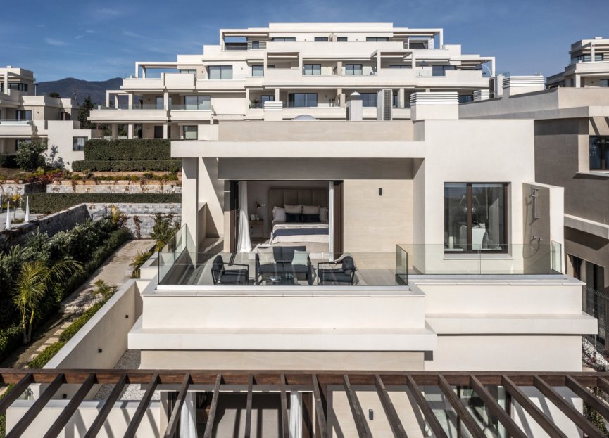 Obra nueva - Casa - New Golden Mile