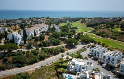 Resale - House - Semi-Detached House - Marbella - Cabopino