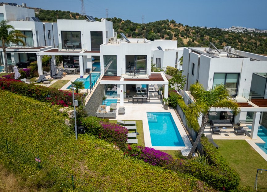 Resale - House - Semi-Detached House - Marbella - Cabopino