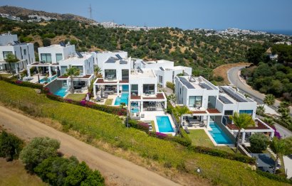 Resale - House - Semi-Detached House - Marbella - Cabopino