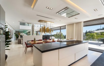 Resale - House - Detached Villa - Benahavís - La Quinta