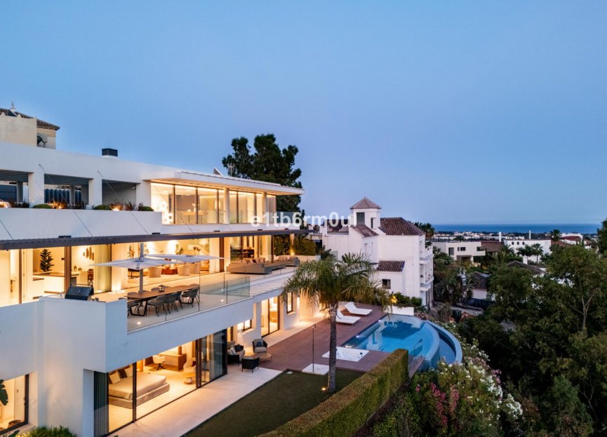 Resale - House - Detached Villa - Benahavís - La Quinta