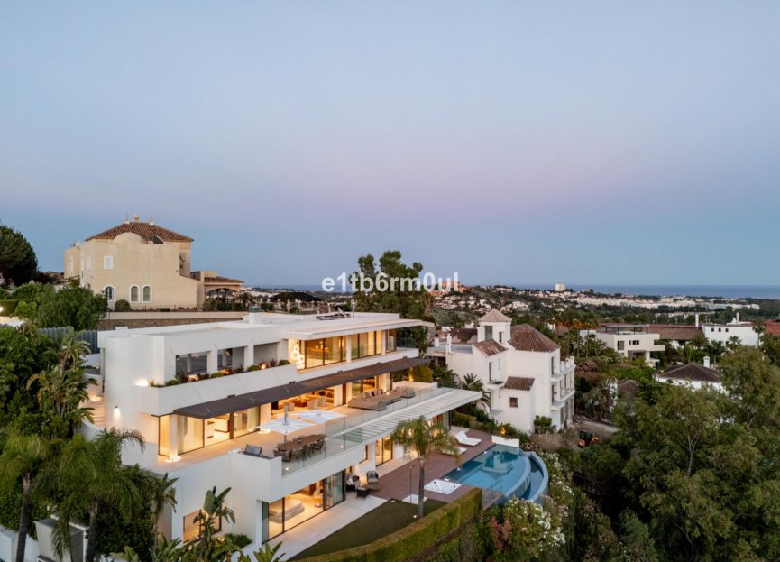 Resale - House - Detached Villa - Benahavís - La Quinta