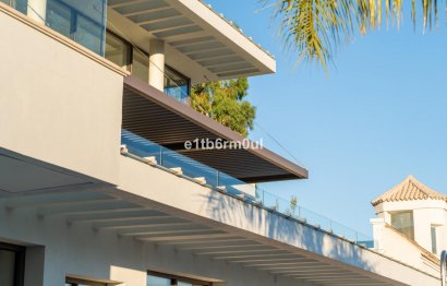 Resale - House - Detached Villa - Benahavís - La Quinta