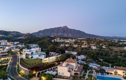 Resale - House - Detached Villa - Benahavís - La Quinta