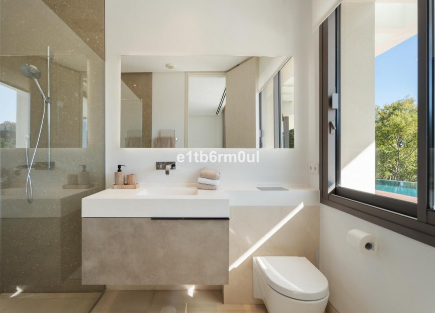 Resale - House - Detached Villa - Benahavís - La Quinta