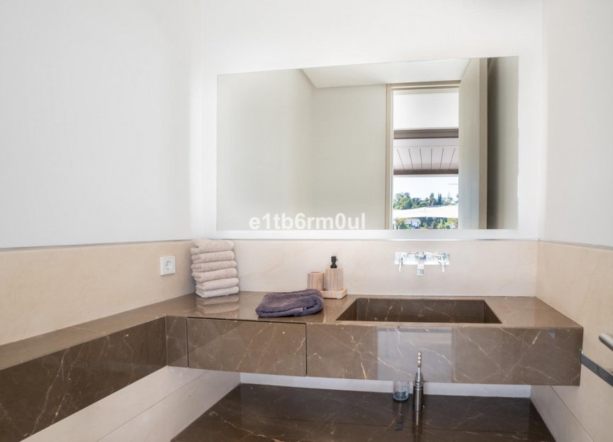 Resale - House - Detached Villa - Benahavís - La Quinta