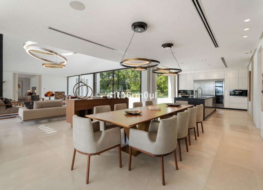 Resale - House - Detached Villa - Benahavís - La Quinta