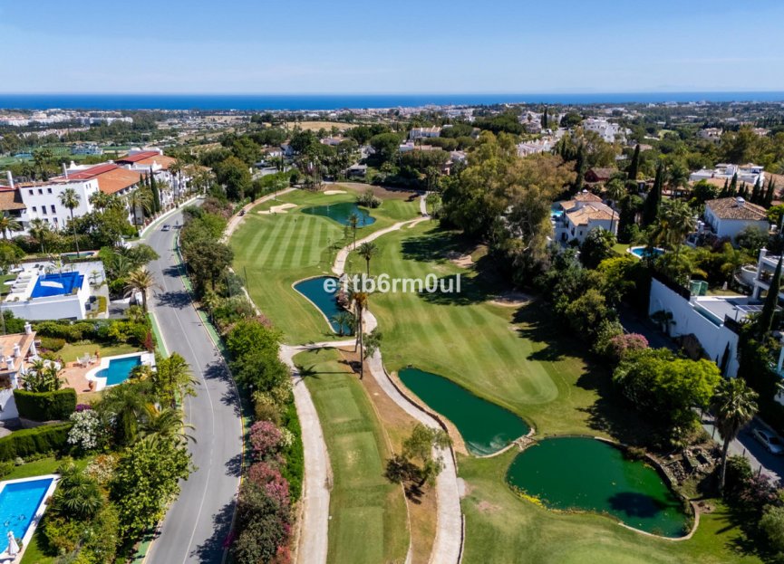 Resale - House - Detached Villa - Benahavís - La Quinta