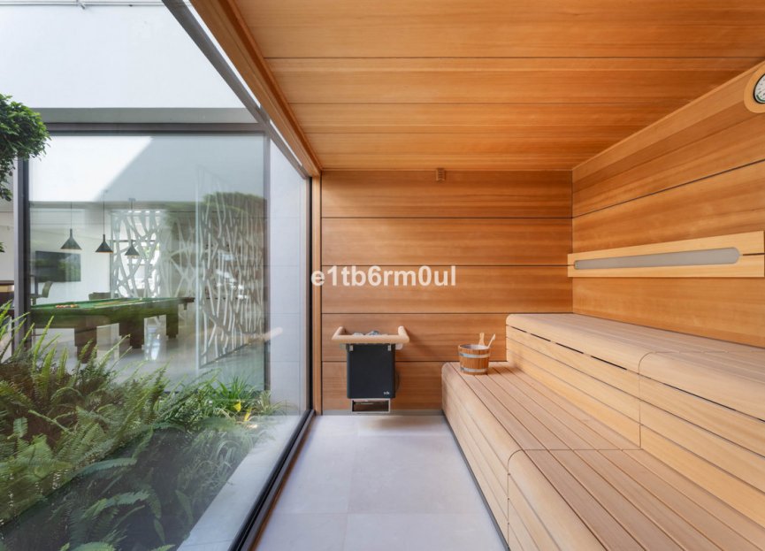 Resale - House - Detached Villa - Benahavís - La Quinta