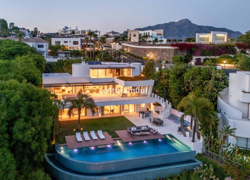 Resale - House - Detached Villa - Benahavís - La Quinta