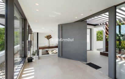 Resale - House - Detached Villa - Benahavís - La Quinta