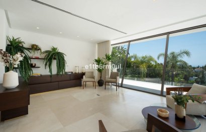 Resale - House - Detached Villa - Benahavís - La Quinta