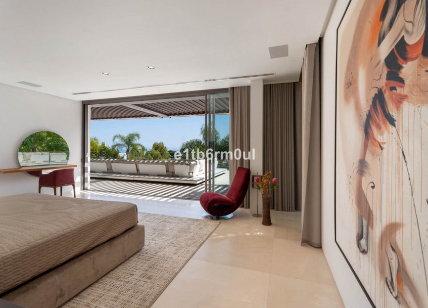 Resale - House - Detached Villa - Benahavís - La Quinta