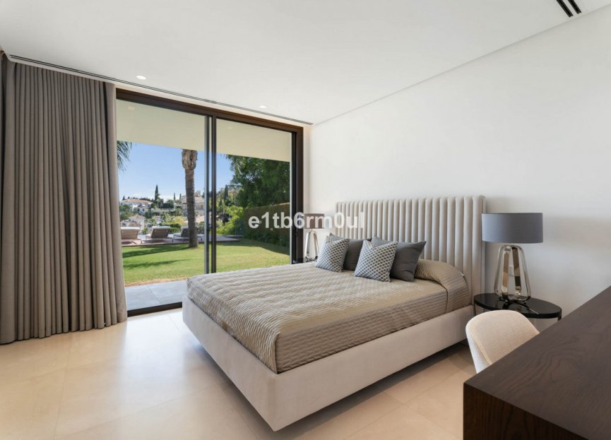 Resale - House - Detached Villa - Benahavís - La Quinta